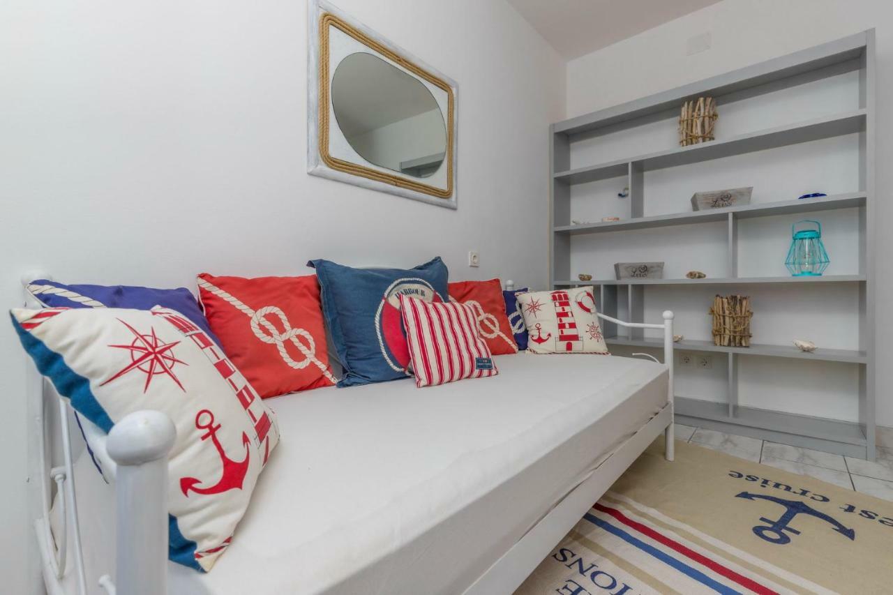 Apartments Adriatic 2 Цриквеница Экстерьер фото
